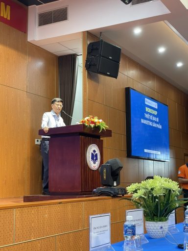 Thầy Thái doãn Thanh phát biểu khai mạc